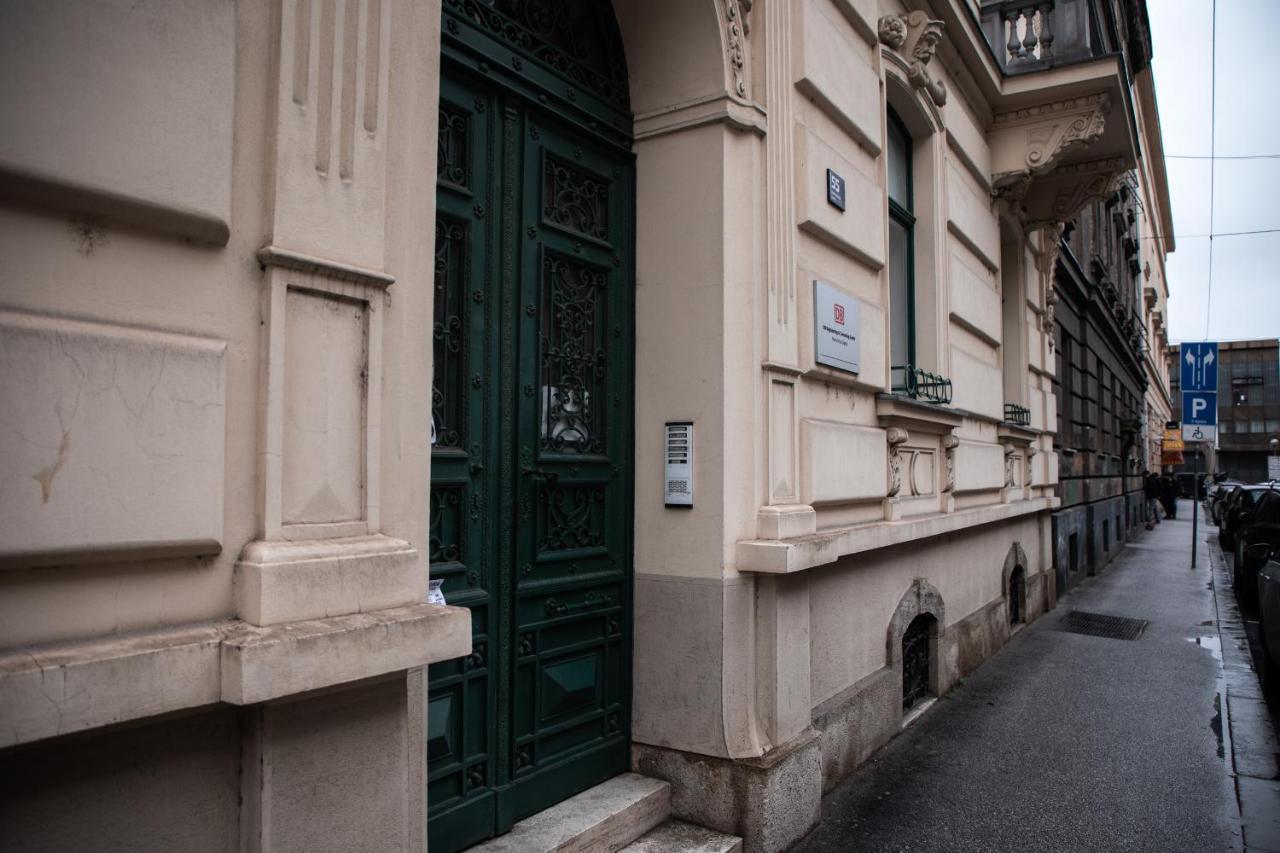 Roberto Boutique Studio Apartman Zagreb Exterior photo